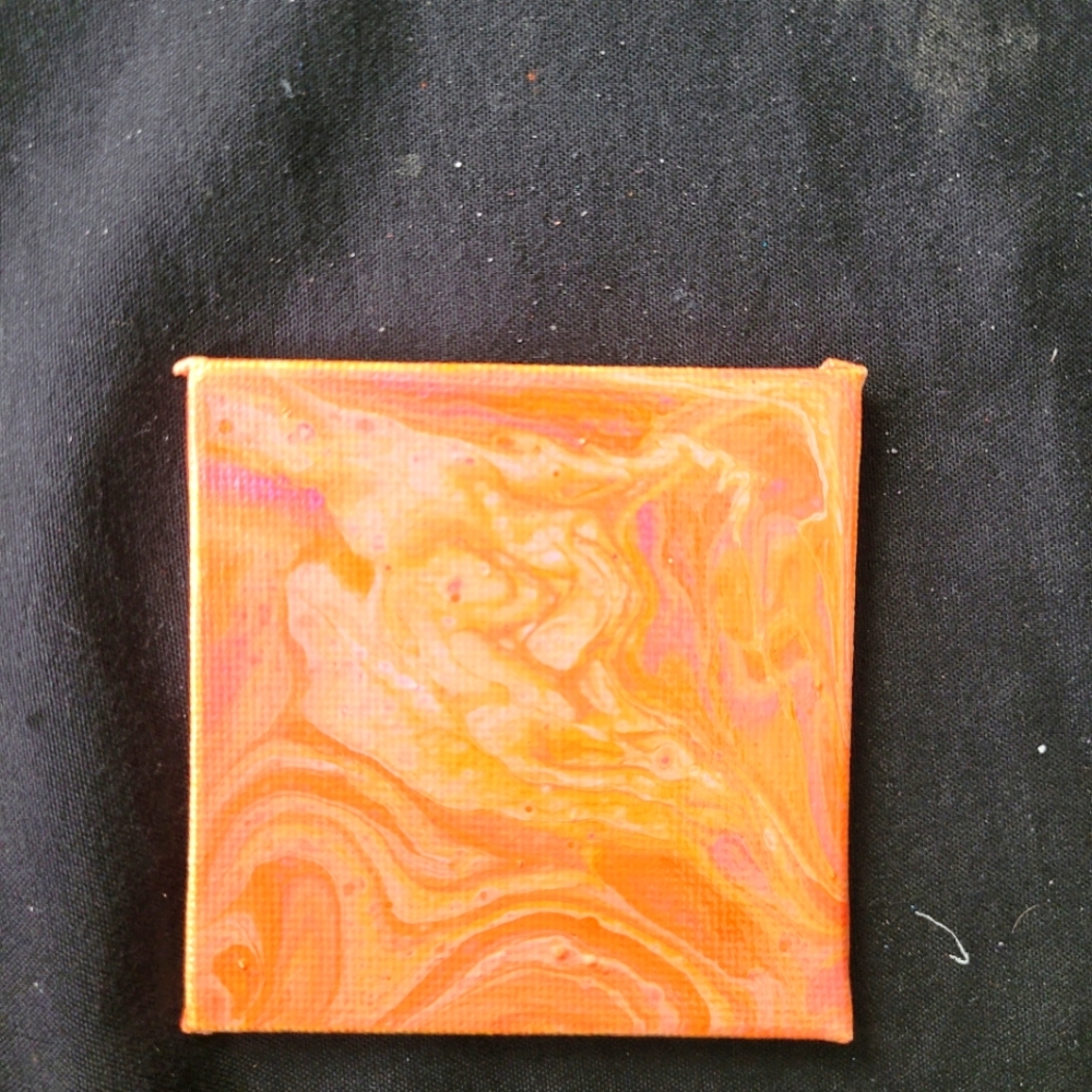 Acrylic pour magnet